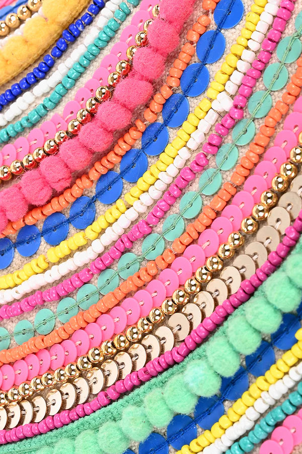 Diseño exclusivo de bolso boho chic artesanal.