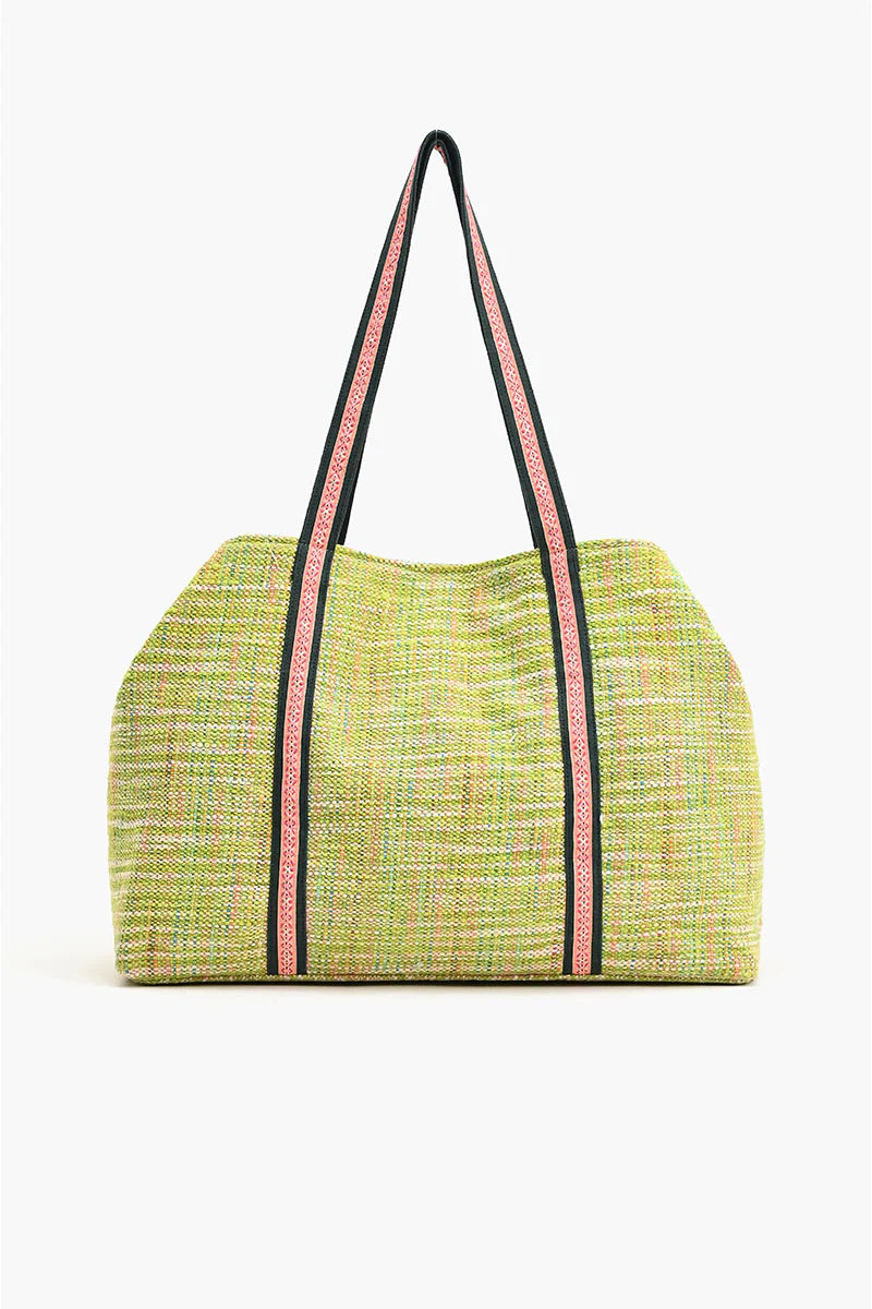 Riñonera de lujo hecha a mano con estilo boho chic.
