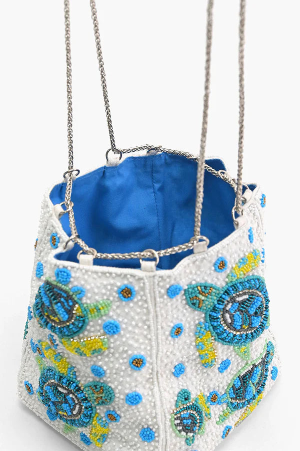Bolso de mano artesanal, exclusivo y sostenible.