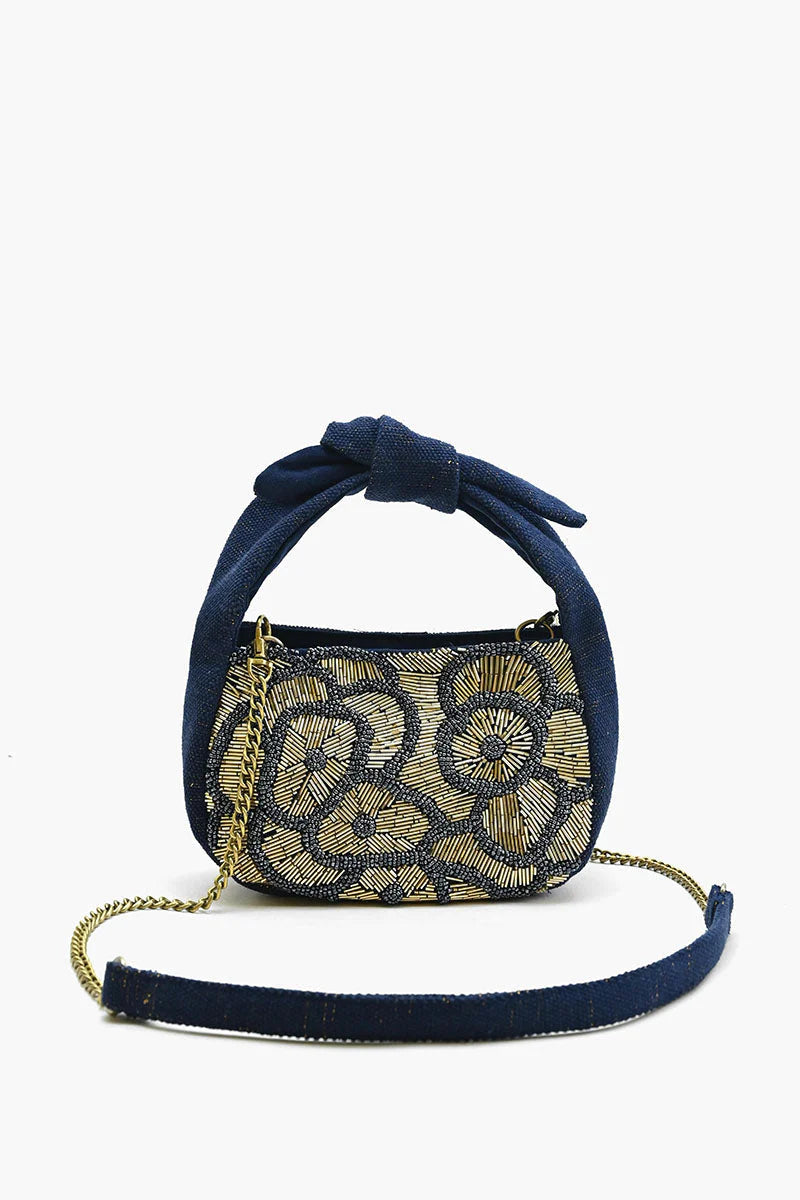 Bolsos exclusivos de edición especial con diseño boho chic.