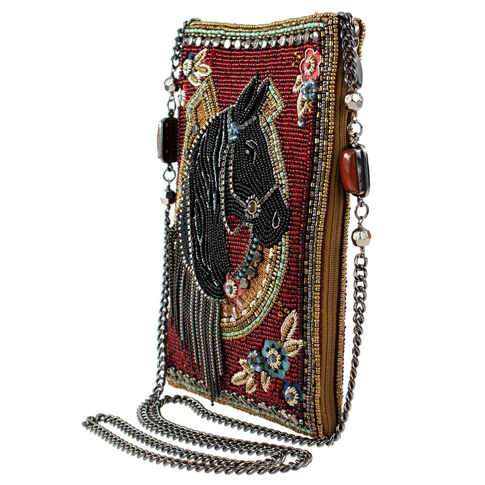 Bolsos modernos hechos a mano con materiales éticos.