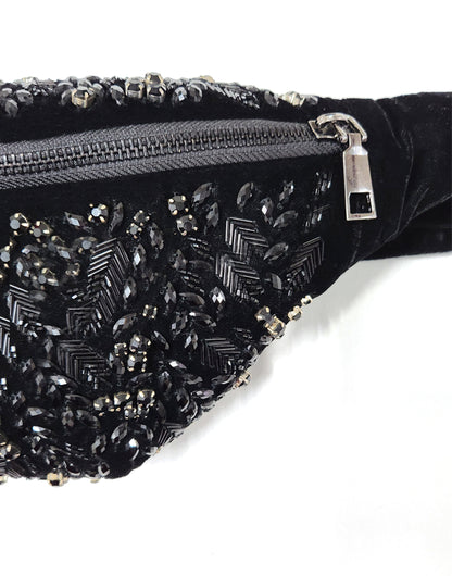 Artesanía de calidad en bolso tote de lujo vegano.