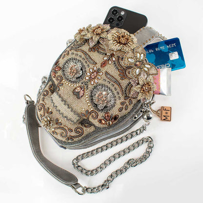 Diseño único de bolso vegano cruelty free.
